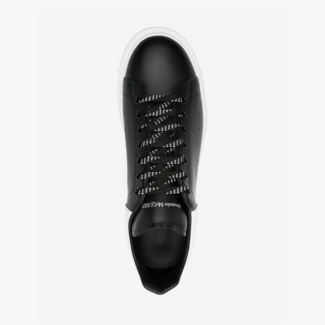 Alexander McQueen Tênis Oversized com cadarço - Preto/Branco