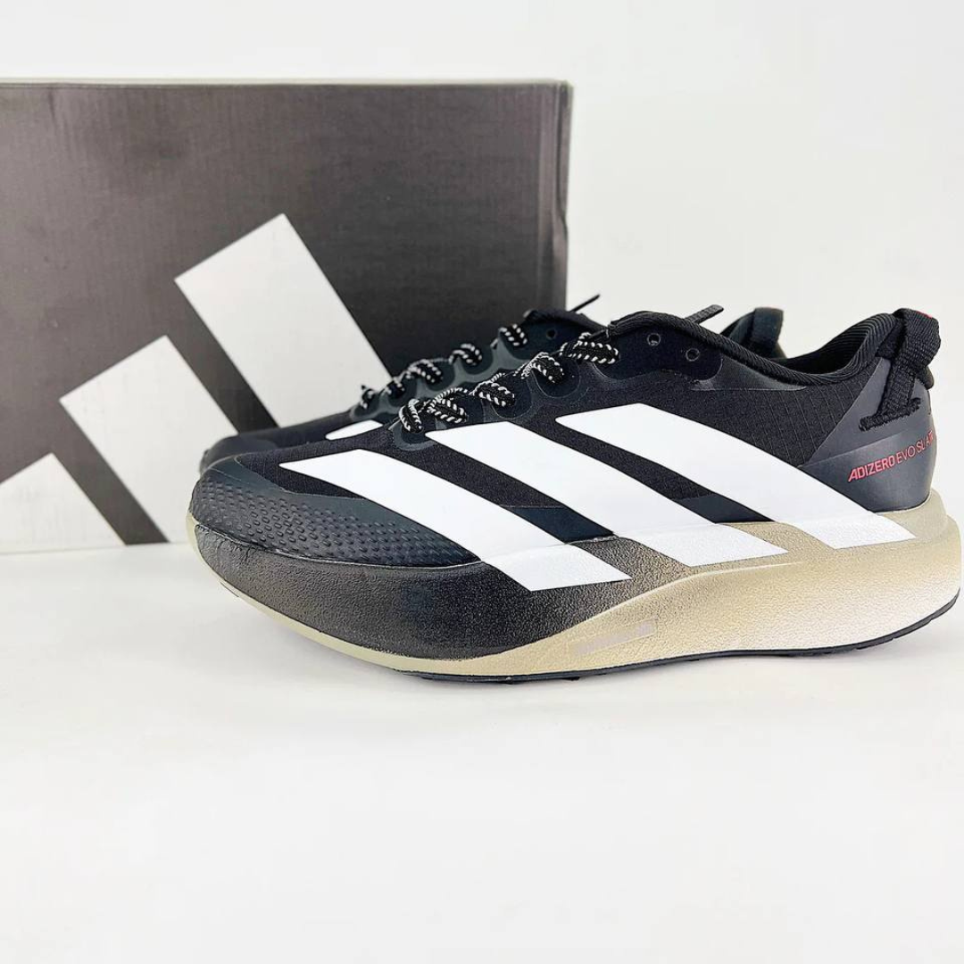 Adidas Adizero EVO SL ATR - Preto/Branco/Bege