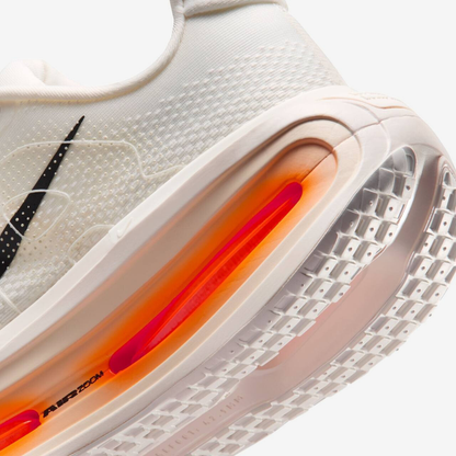 Nike Vomero Premium - Bege/Laranja