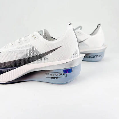 Nike ZoomX VaporFly 4 Branco/Cinza