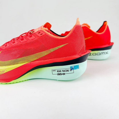 Nike ZoomX VaporFly 4 Vermelho
