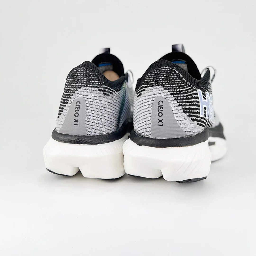 Hoka Cielo X1 Unissex - Preto