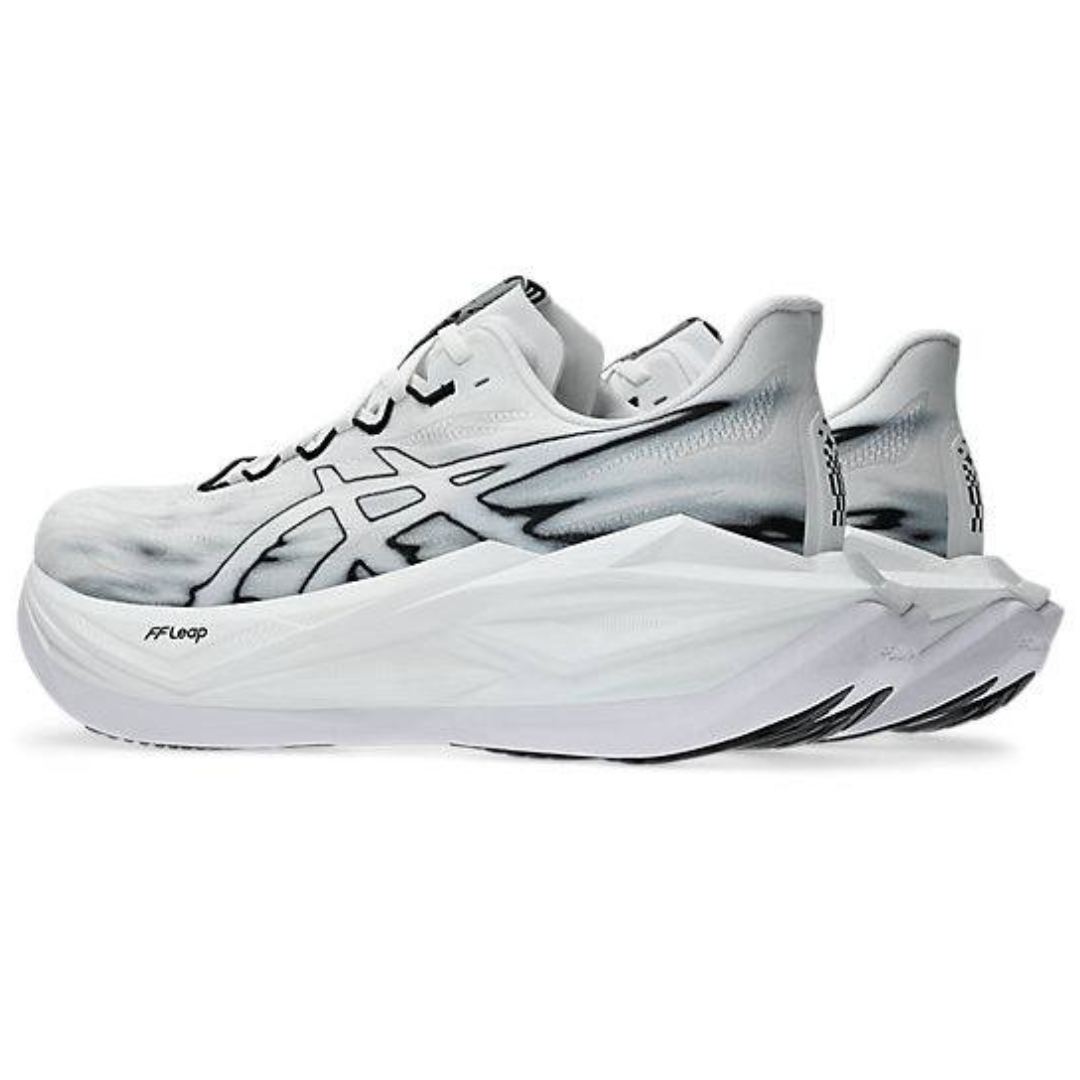 Asics Superblast 3 - Unissex - Branco/Preto