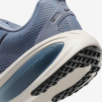 Nike Vomero 18 - Azul Jeans