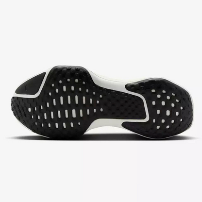 Nike Invincible Run 3 - Branco/Preto