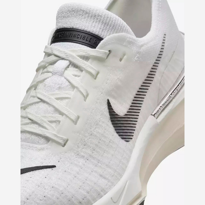 Nike Invincible Run 3 - Branco/Preto