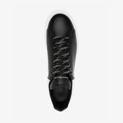 Alexander McQueen Tênis Oversized com cadarço - Preto/Branco