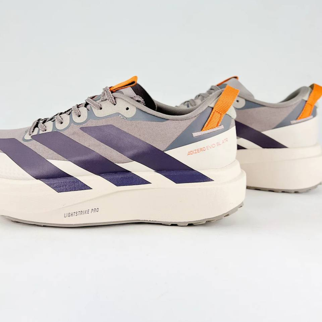 Adidas Adizero EVO SL ATR - Marrom/Bege