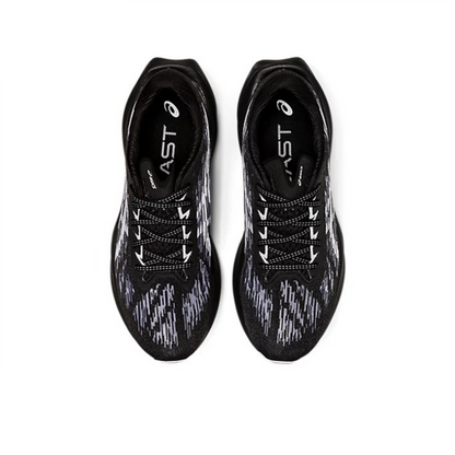 Asics Novablast 3 Preto e Branco