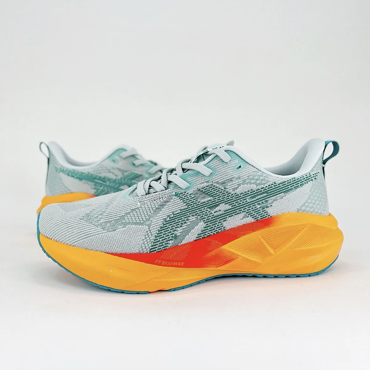 Asics Novablast 5 - Verde com Laranja